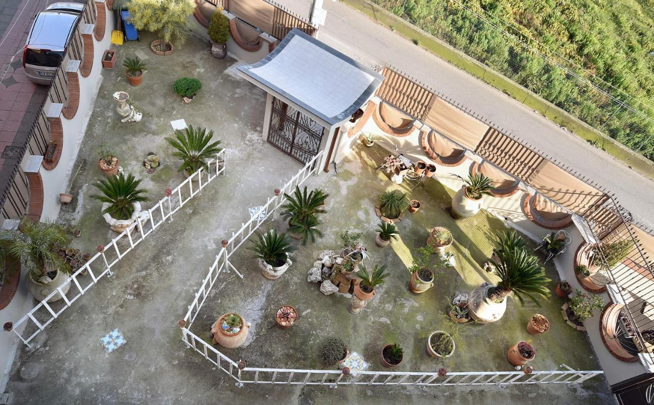كاستيلاّماري دي ستا B&B Le Cycas المظهر الخارجي الصورة