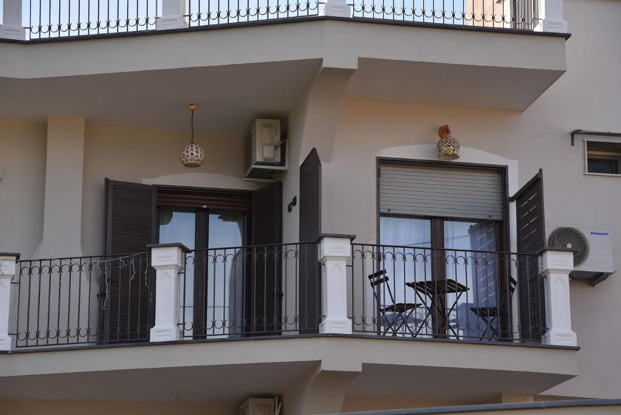 كاستيلاّماري دي ستا B&B Le Cycas المظهر الخارجي الصورة